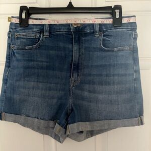 American Eagle Curvy Hi-Rise Jean Shorts